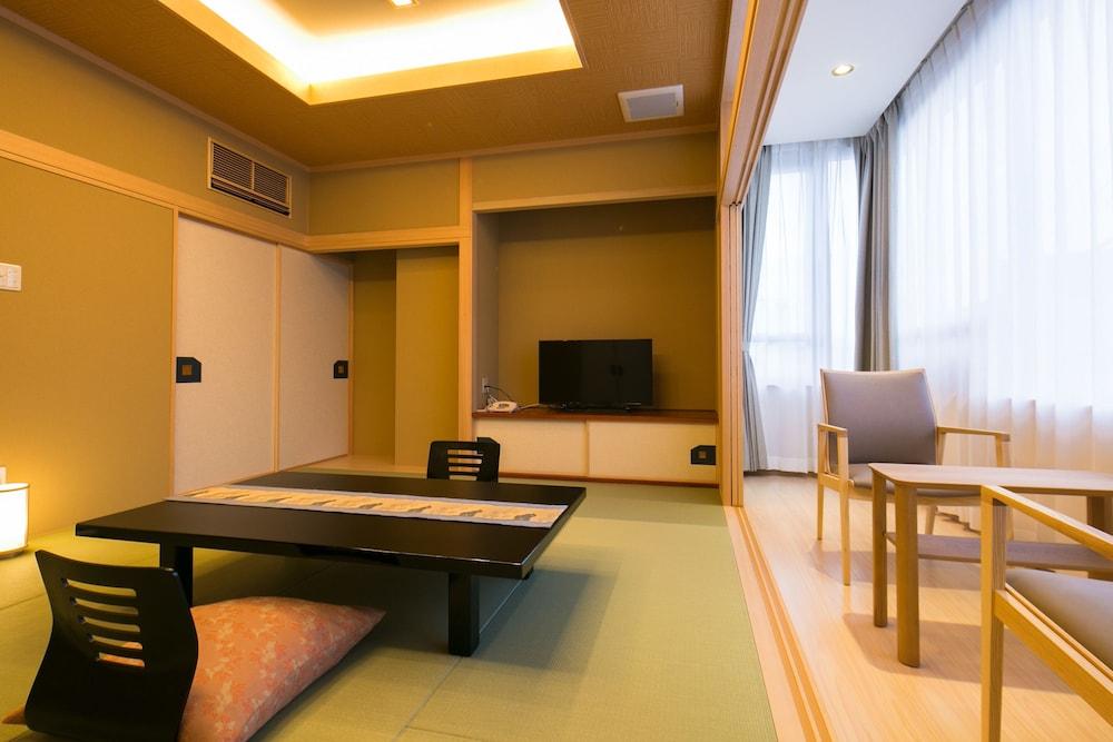 Hotel Shiroyama Jugavara Kültér fotó